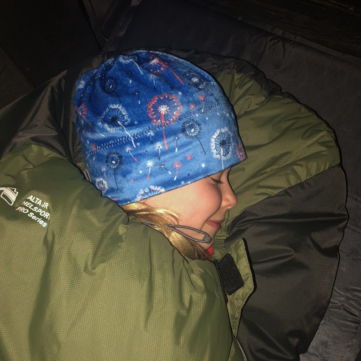 Bilde av lue i sovepose.